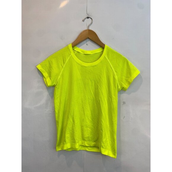 Lululemon Swiftly Tech Short Sleeve Shirt 2.0 Race Length Highlight Yellow 6 - Picture 2 of 4